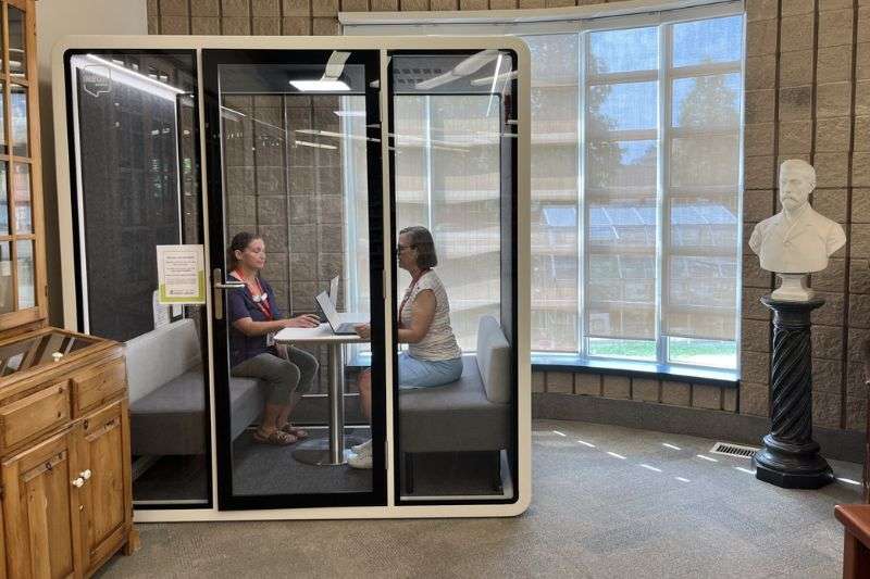 Quiet Booth with two women meeting inside